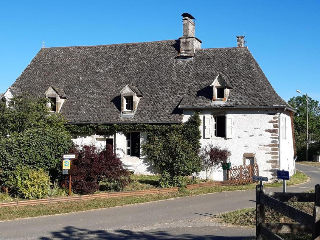 Chez Mialaret Bed & Breakfast Tourniac Exterior photo