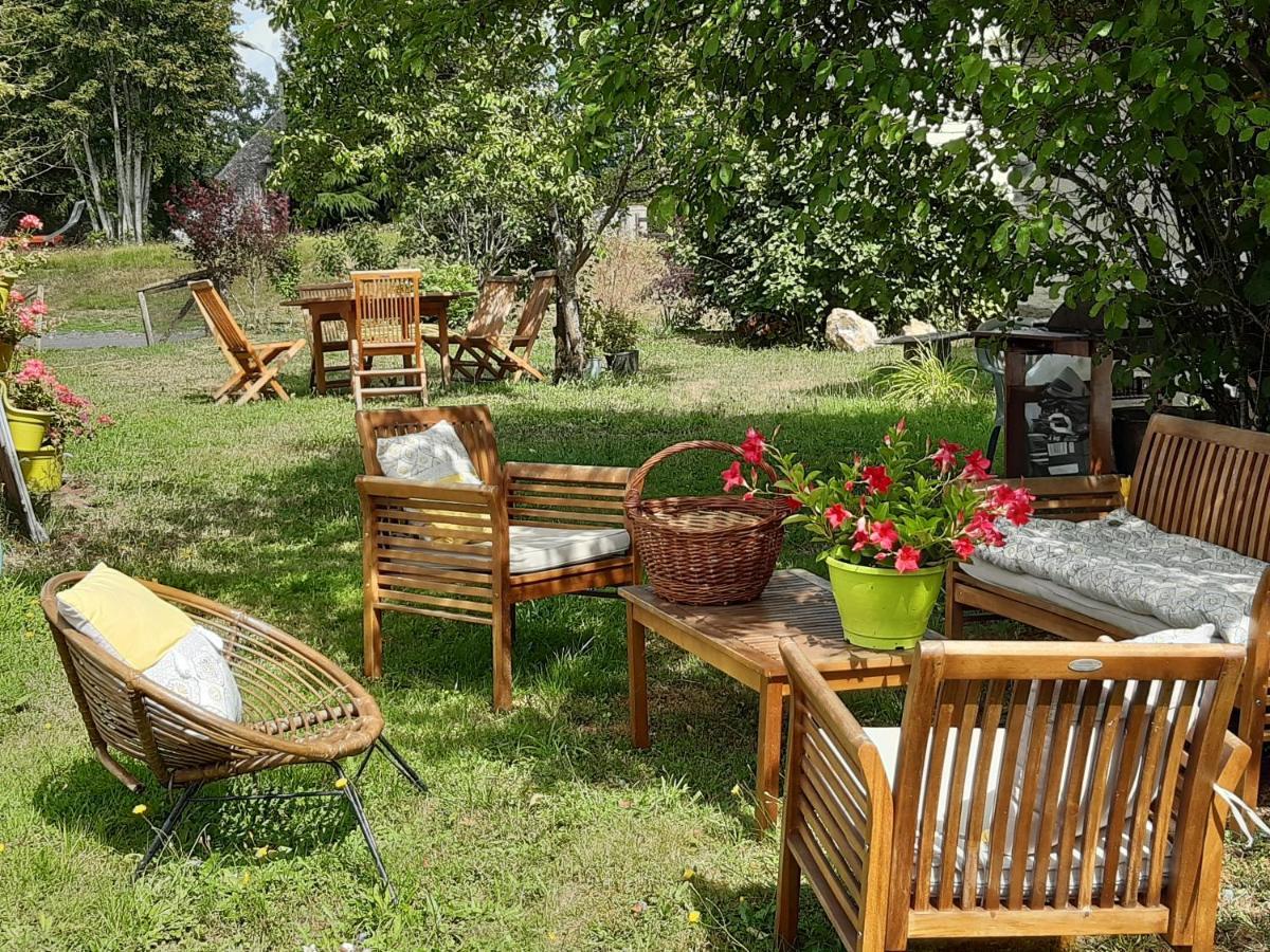 Chez Mialaret Bed & Breakfast Tourniac Exterior photo